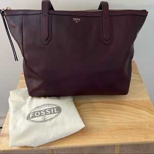 Fossil Sydney Tote in Rum Color